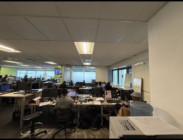 411M² OFFICE TO LET IN FORESHORE